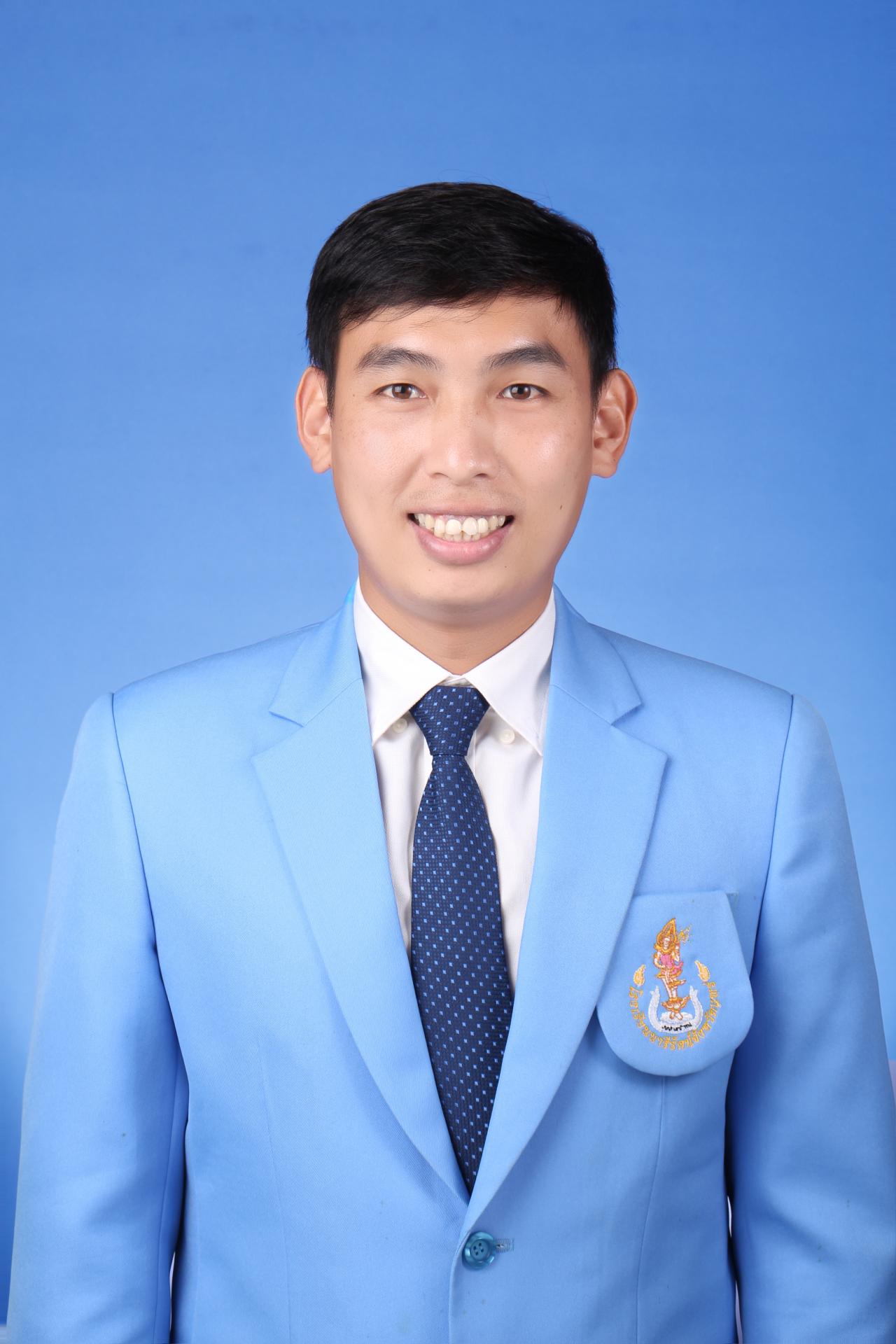 รัตนศักดิ์   