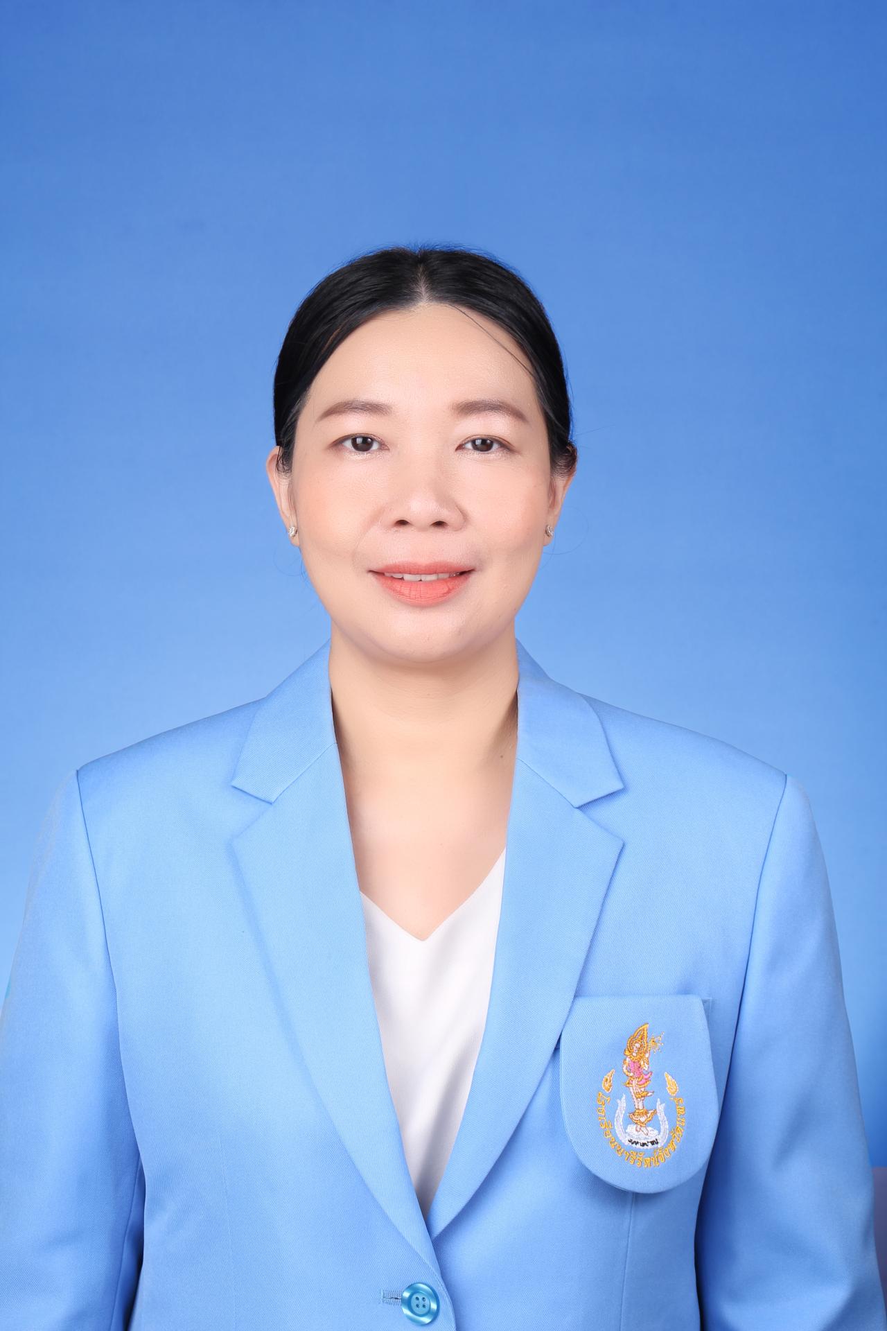 กนกภรณ์   