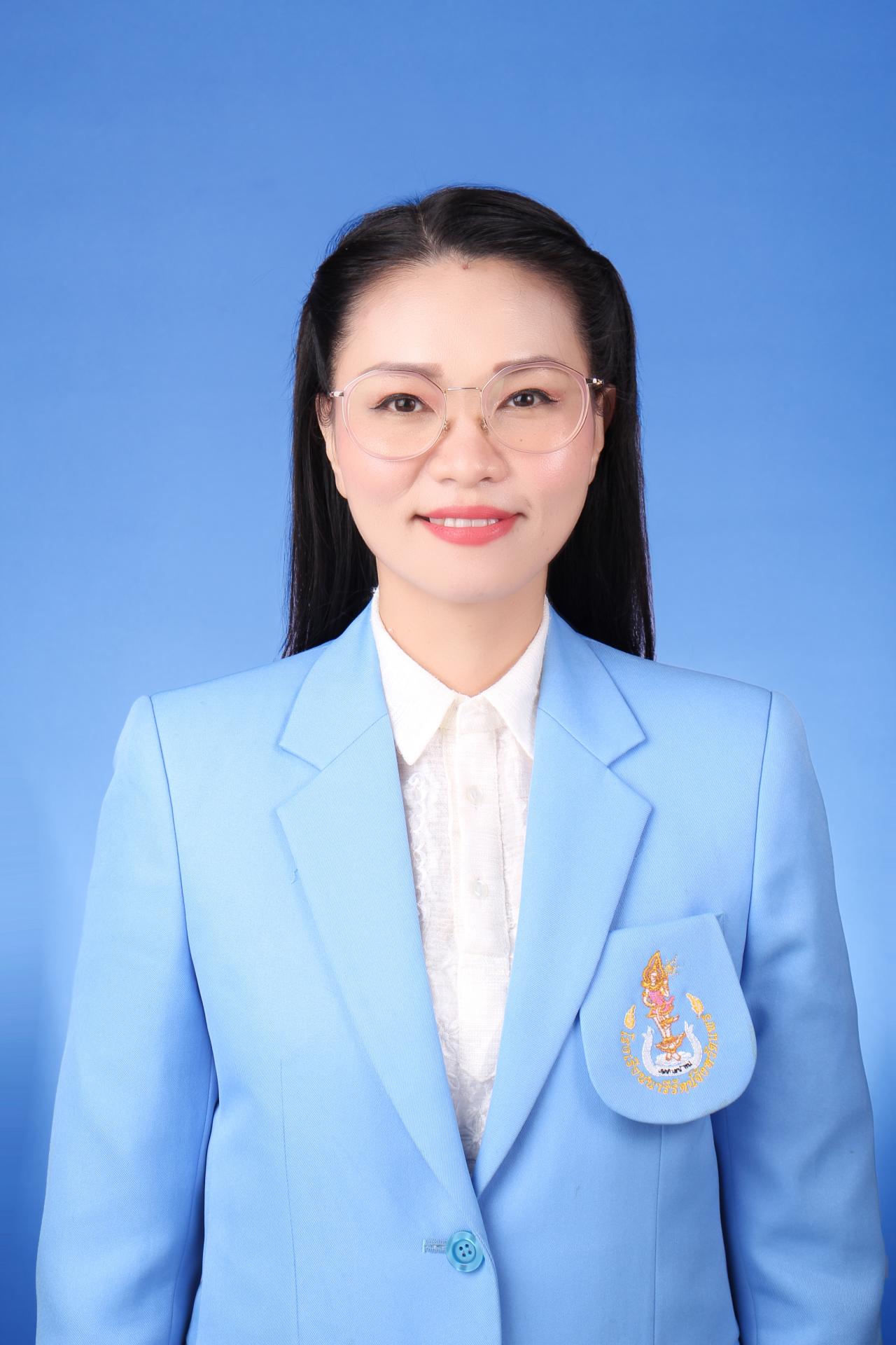 สุประวีณ์   