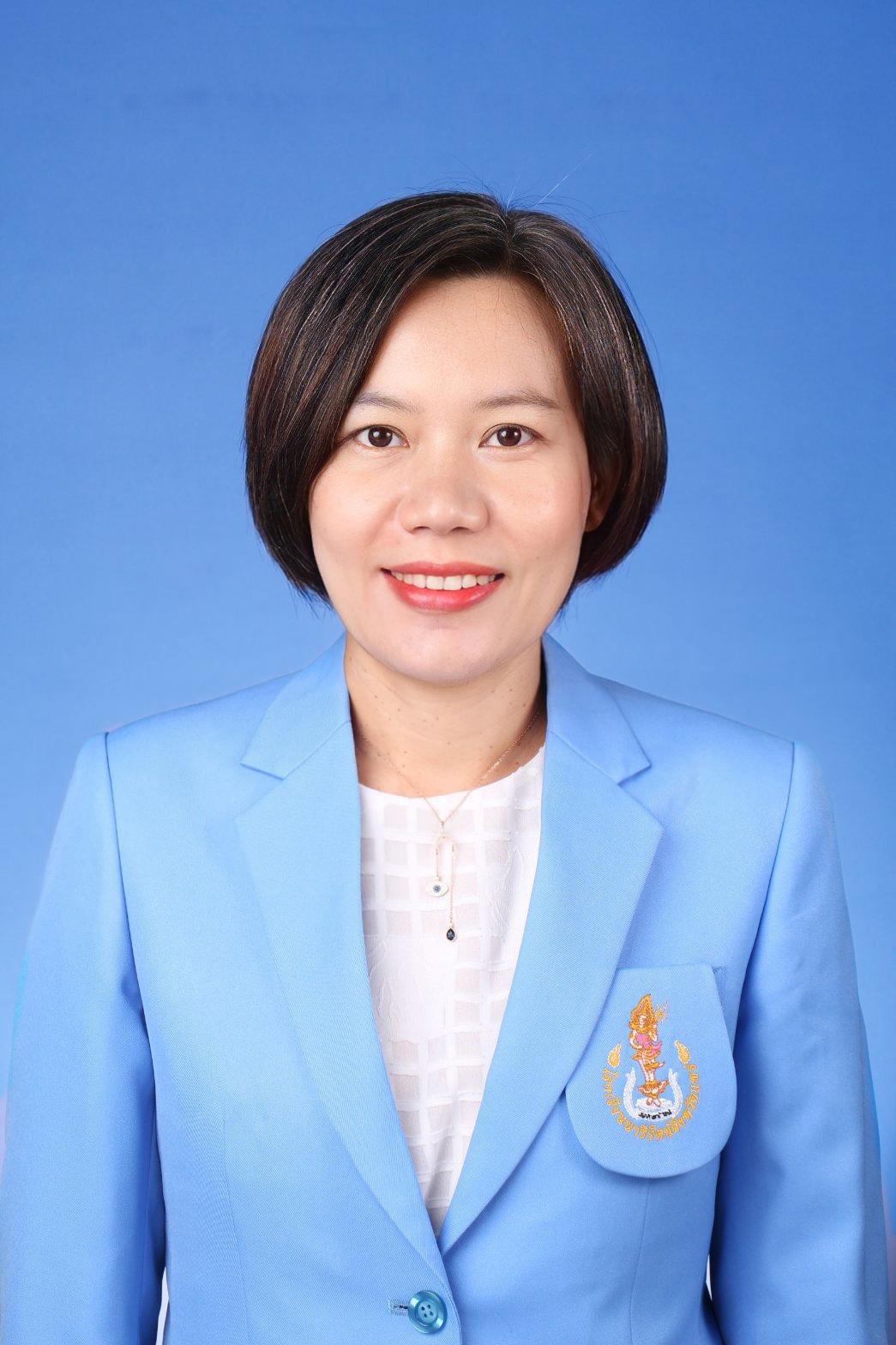 จารุวรรณ   