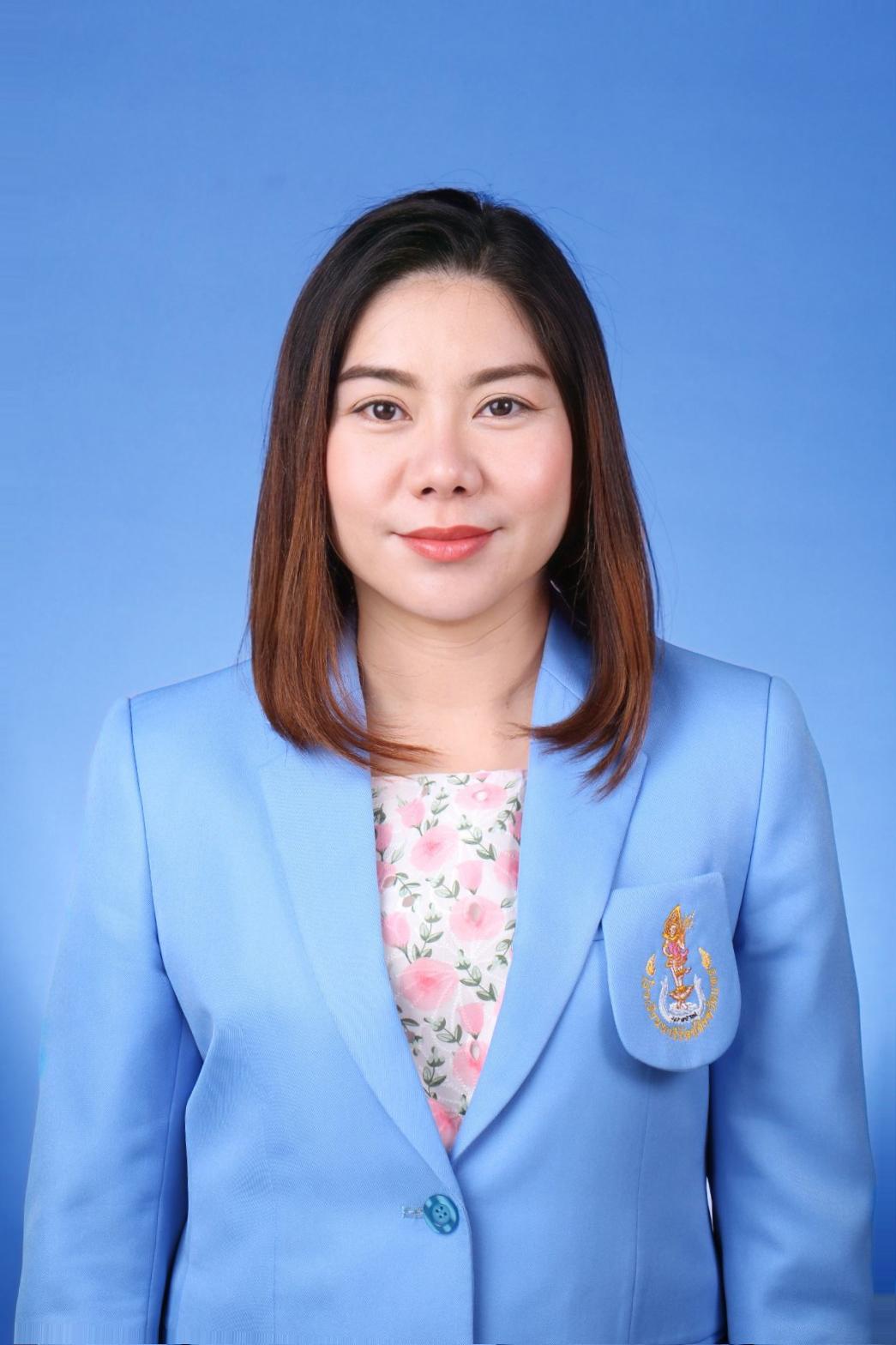 มณีภัทร  